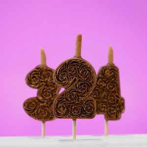 Numbriküünlad piimašokolaadist