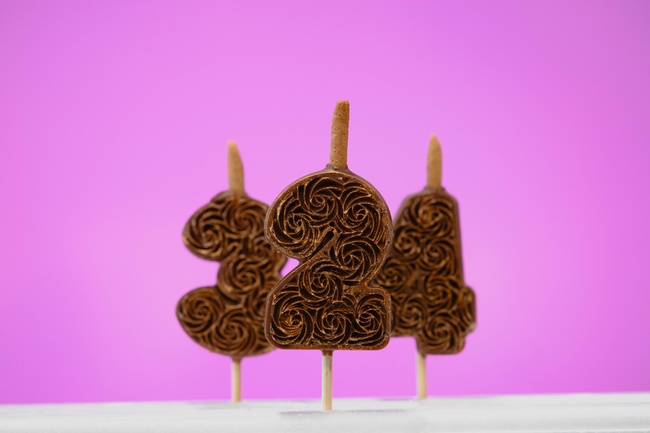 Numbriküünlad piimašokolaadist